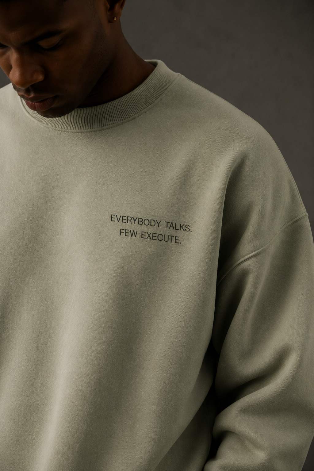 Everybody Talks. Few Execute. Heavyweight Sweatshirt - Sweatshirt - WearNovry