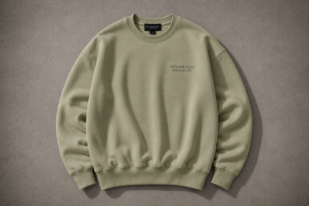 Everybody Talks. Few Execute. Heavyweight Sweatshirt - Sweatshirt - WearNovry