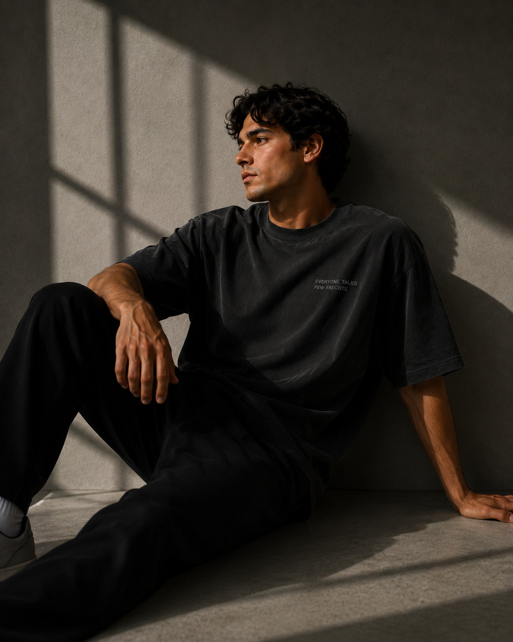Everyone Talks, Few Execute Oversized Tee - T-Shirt - WearNovry