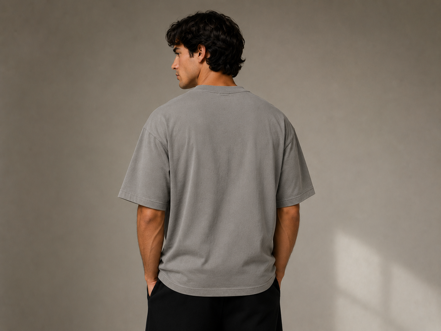 Everyone Talks, Few Execute Oversized Tee - T-Shirt - WearNovry