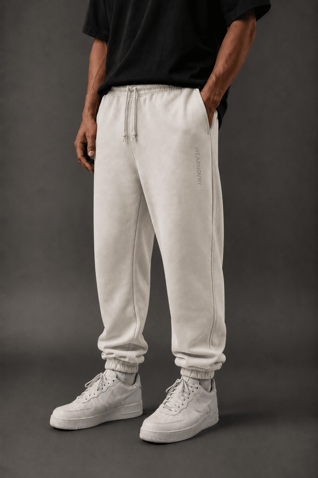 Essential Sweatpants - Trousers - WearNovry