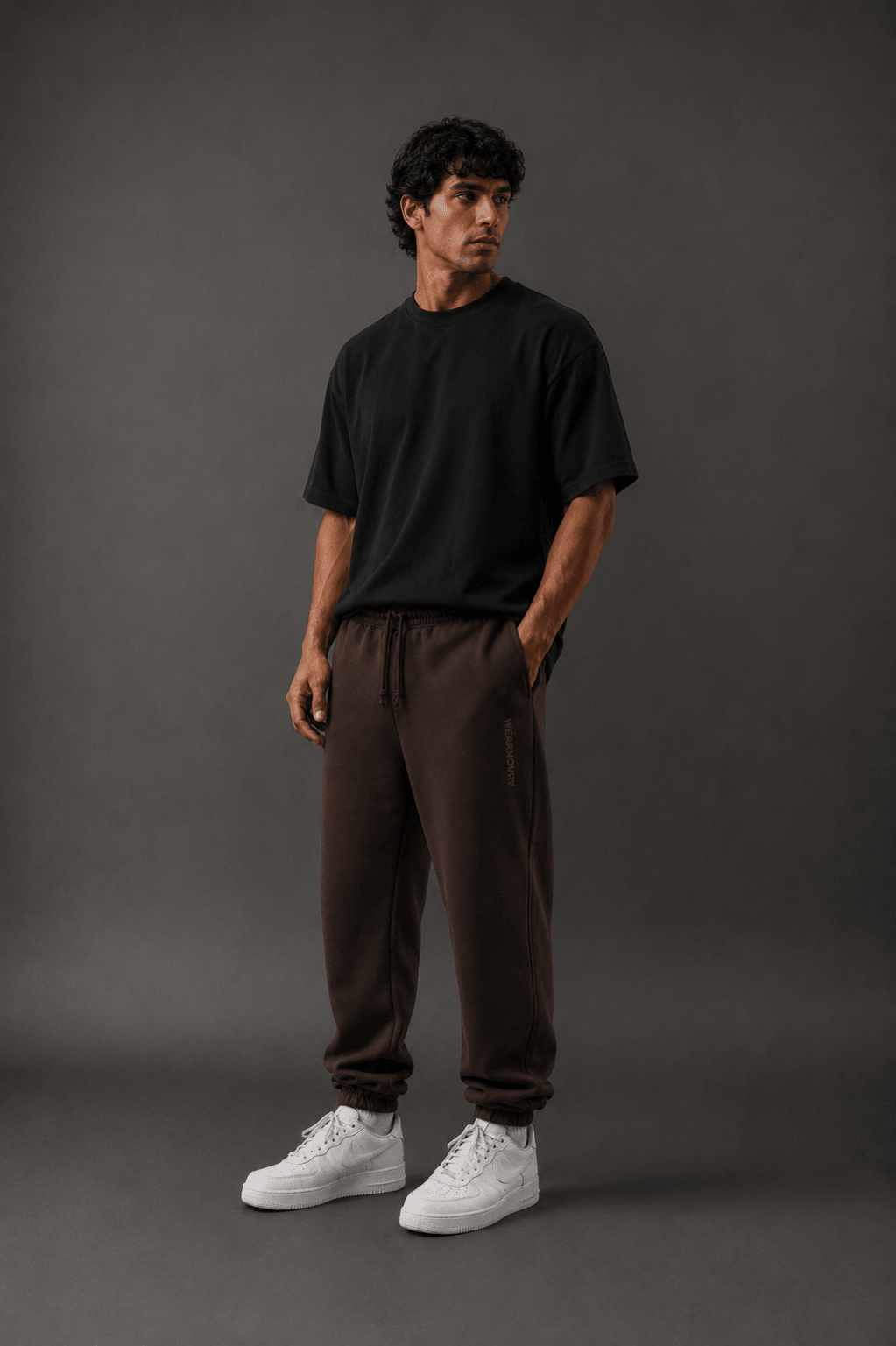 Essential Sweatpants - Trousers - WearNovry
